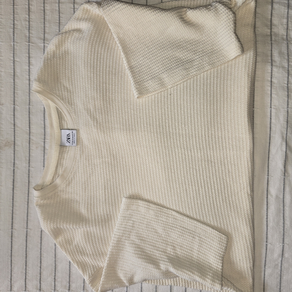 Zara Off-White Textured T-Shirt